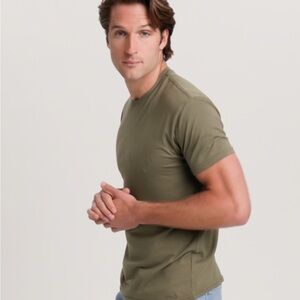 The Classic Men's Short Sleeve Tee in Olive xl